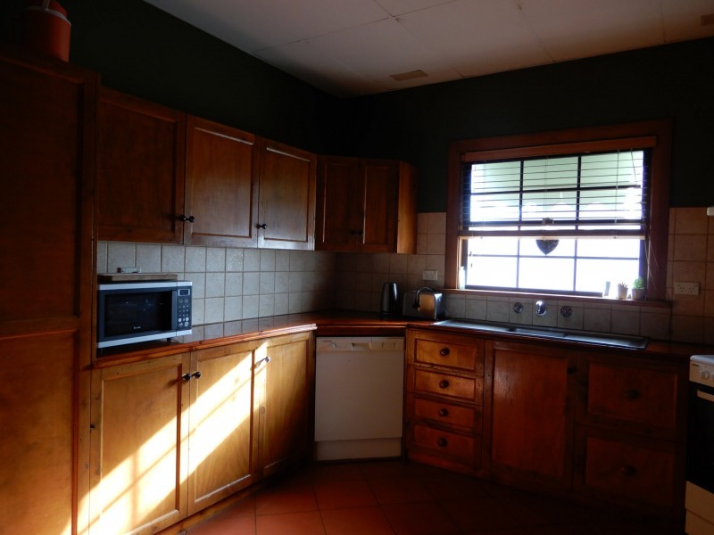 333 Thomas Street, Broken Hill NSW 2880