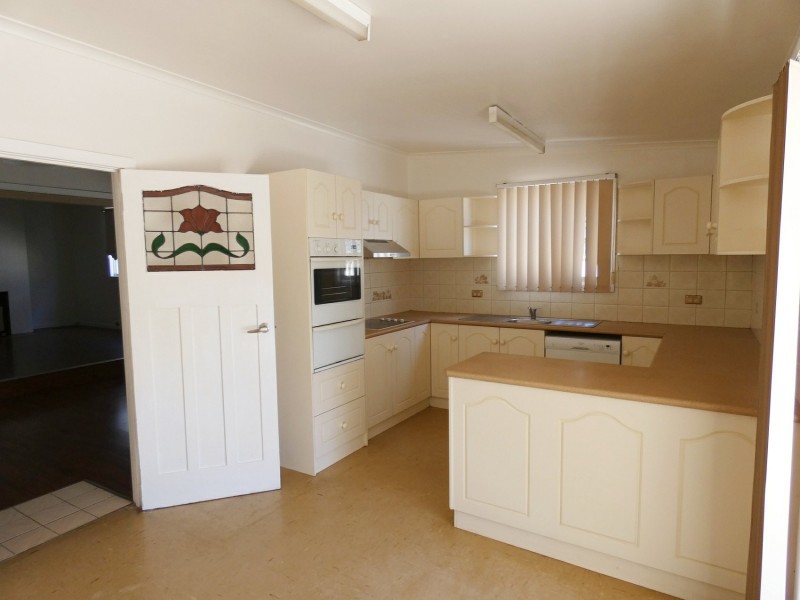 303 Chloride Street, Broken Hill NSW 2880