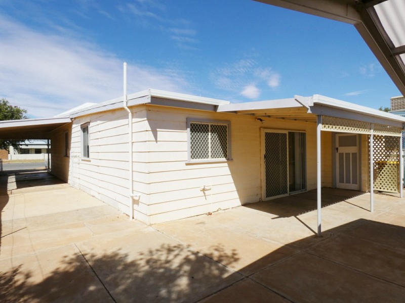 303 Chloride Street, Broken Hill NSW 2880
