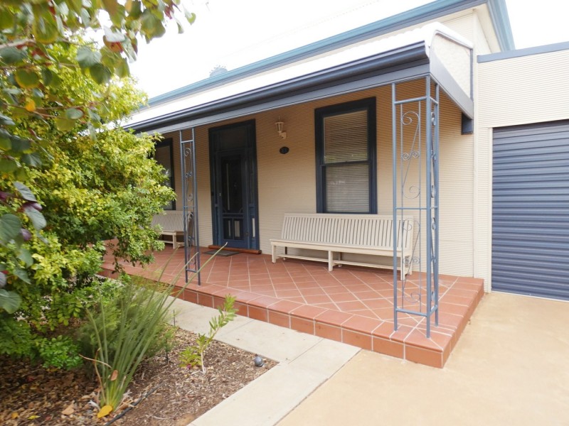 301 Chloride Street, Broken Hill NSW 2880