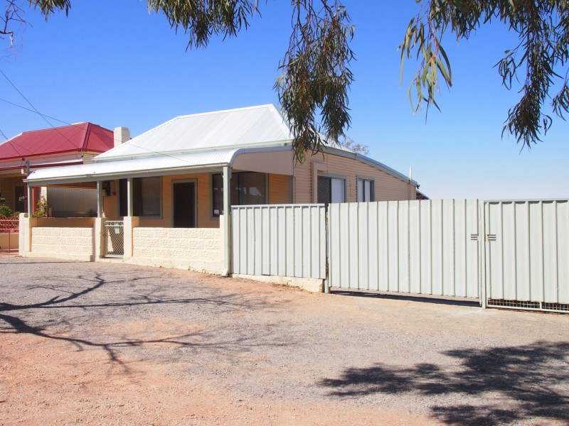 19 Nicholls Street, Broken Hill NSW 2880