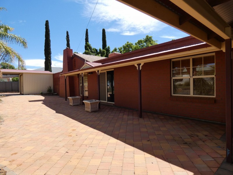 2 Campbell Street, Broken Hill NSW 2880