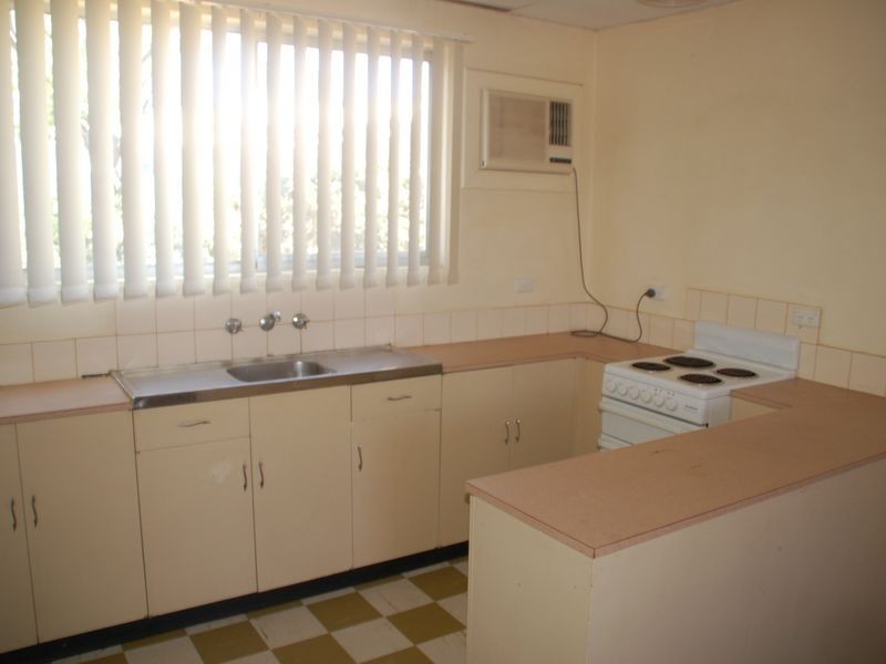 2/284 Bromide Street, Broken Hill NSW 2880