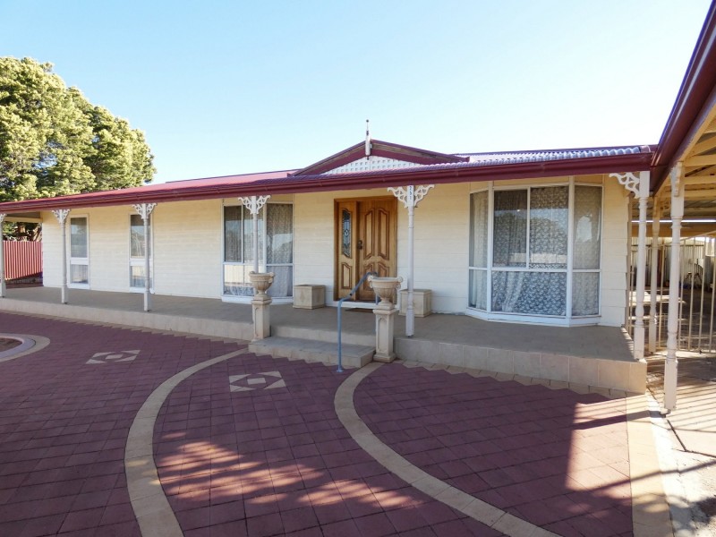 251 Hall Street, Broken Hill NSW 2880
