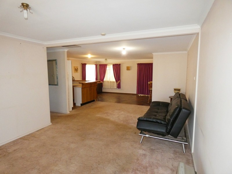 251 Hall Street, Broken Hill NSW 2880