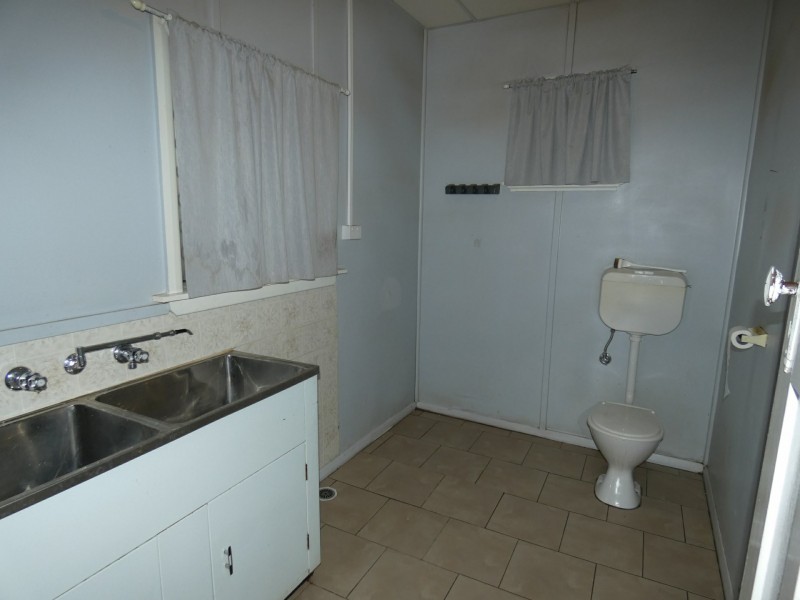 660 Lane Street, Broken Hill NSW 2880