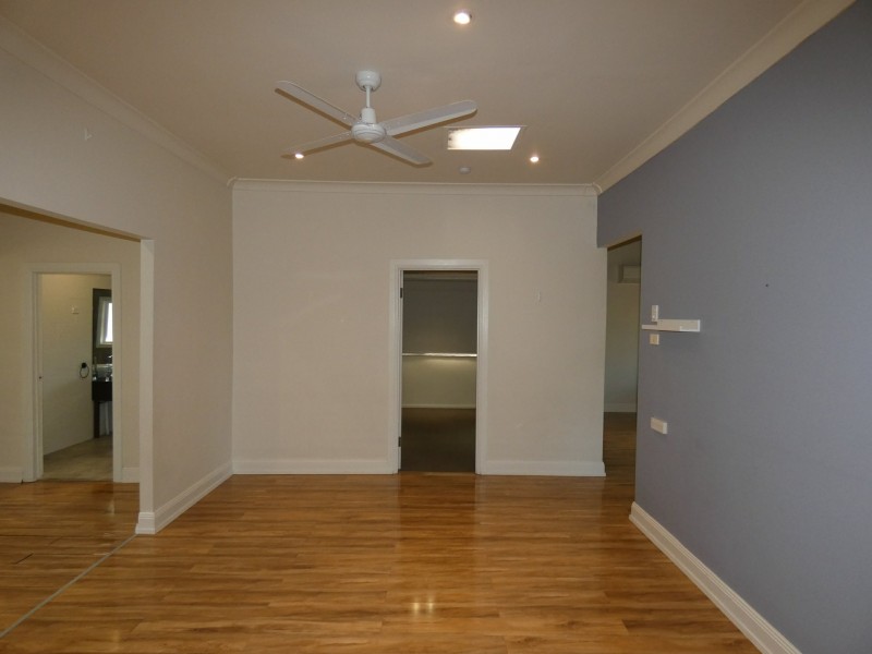 220 Wilson Street, Broken Hill NSW 2880