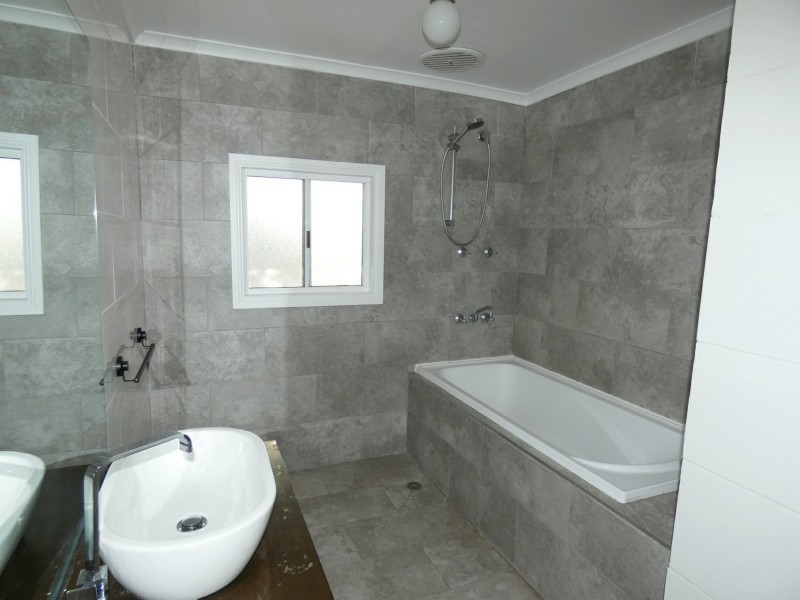 220 Wilson Street, Broken Hill NSW 2880