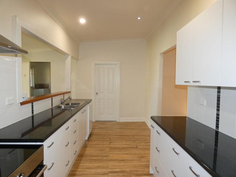 220 Wilson Street, Broken Hill NSW 2880