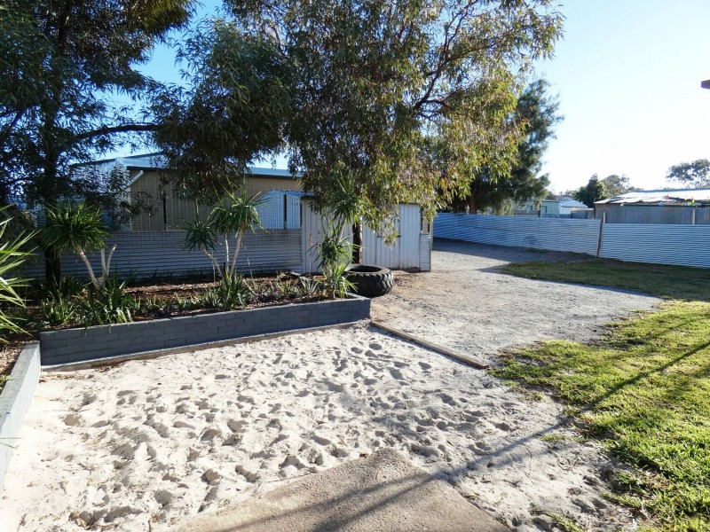 220 Wilson Street, Broken Hill NSW 2880