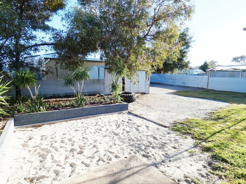 220 Wilson Street, Broken Hill NSW 2880