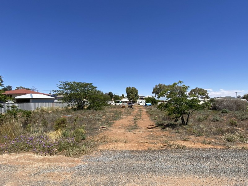 81 Cummins Lane, Broken Hill NSW 2880