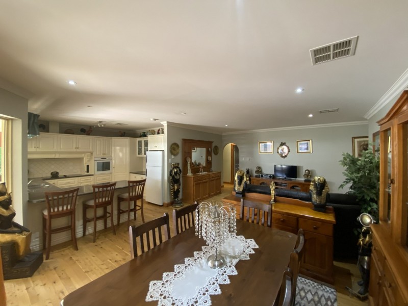 120 Cummins Lane, Broken Hill NSW 2880