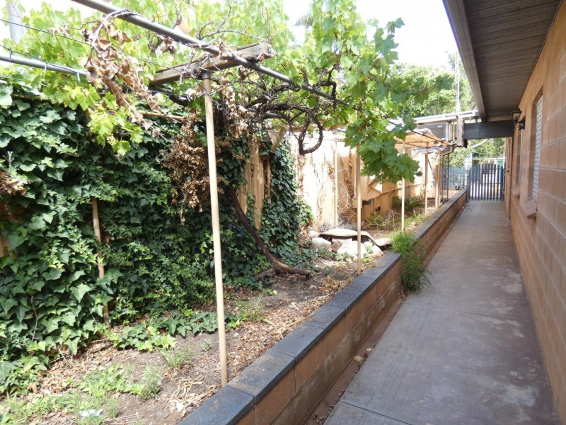 1 & 2, 3 & Jamieson Street, Broken Hill NSW 2880