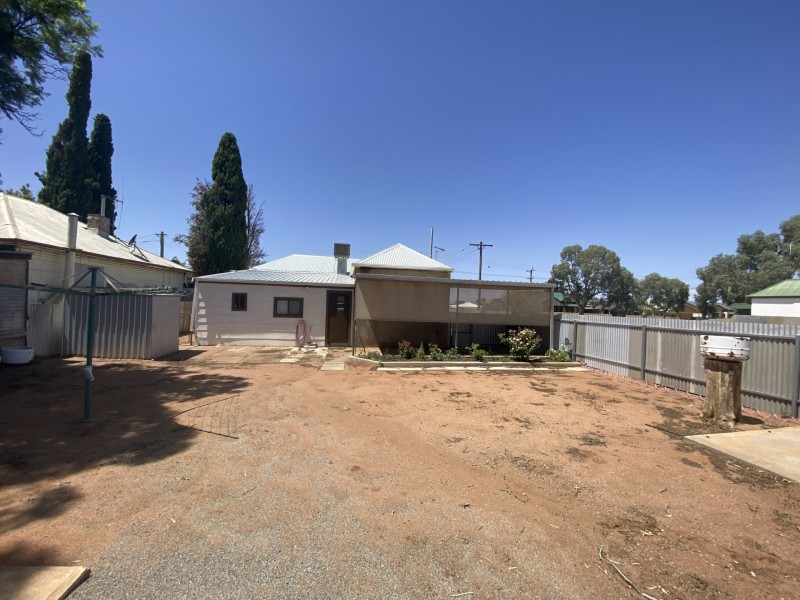 50 Patton Street, Broken Hill NSW 2880