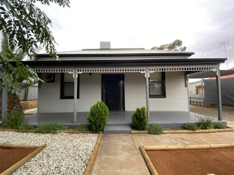 77 Cornish Street, Broken Hill NSW 2880