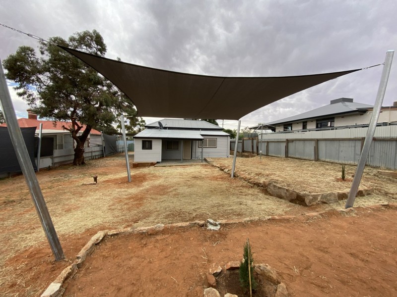 77 Cornish Street, Broken Hill NSW 2880