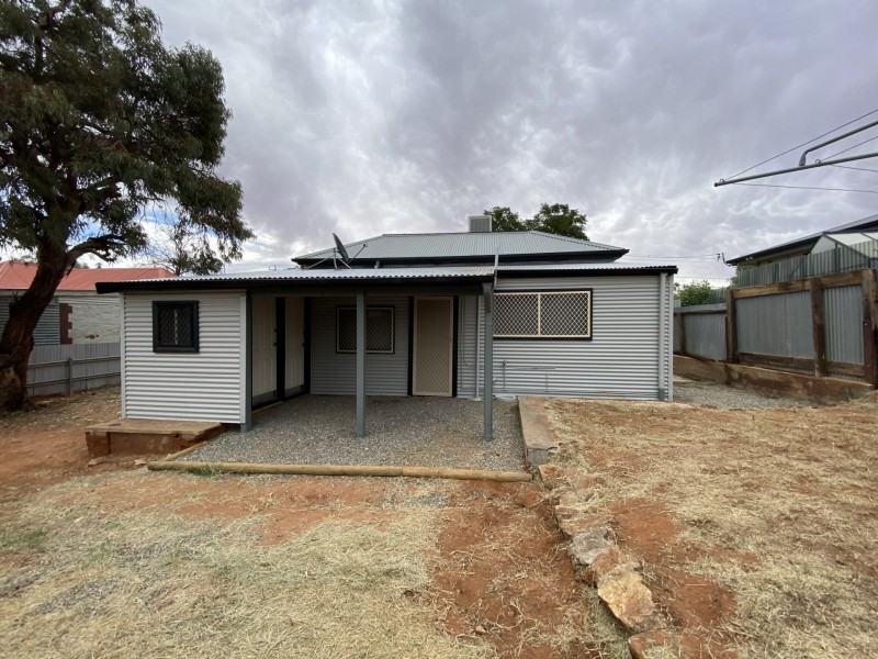 77 Cornish Street, Broken Hill NSW 2880