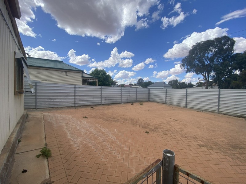 126 Thomas Street, Broken Hill NSW 2880