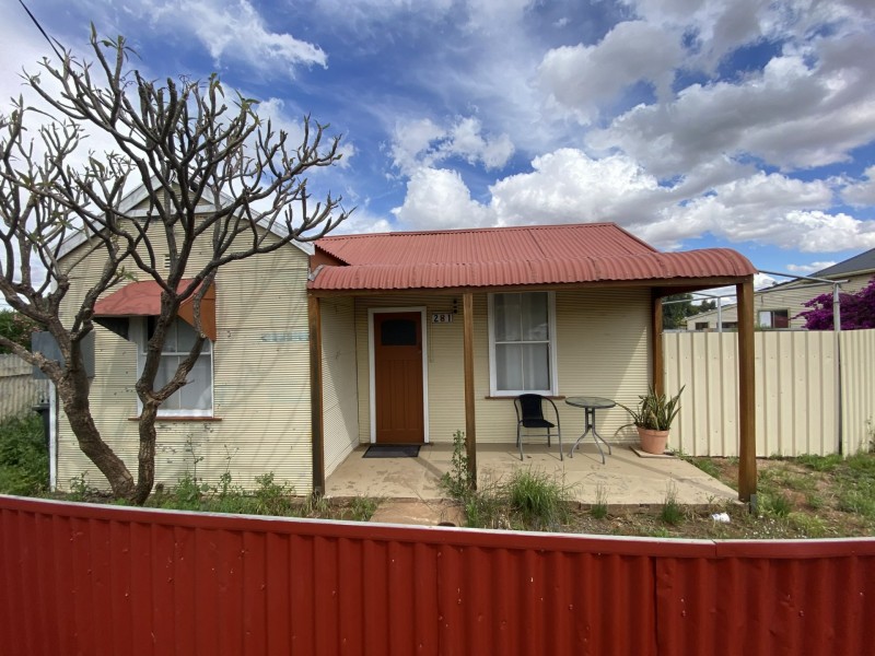 281 Piper Street, Broken Hill NSW 2880