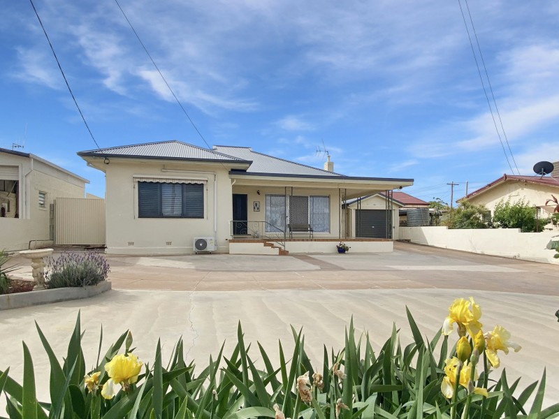 82 Morgan Lane, Broken Hill NSW 2880