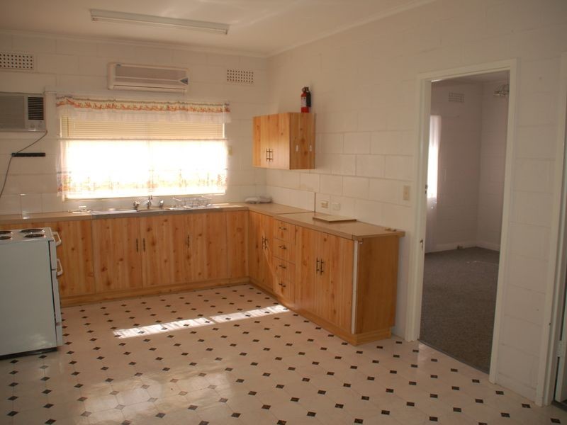 2/623 Lane Lane, Broken Hill NSW 2880
