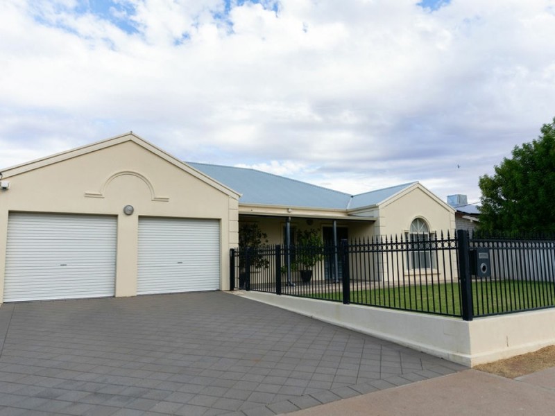 669 Williams Street, Broken Hill NSW 2880