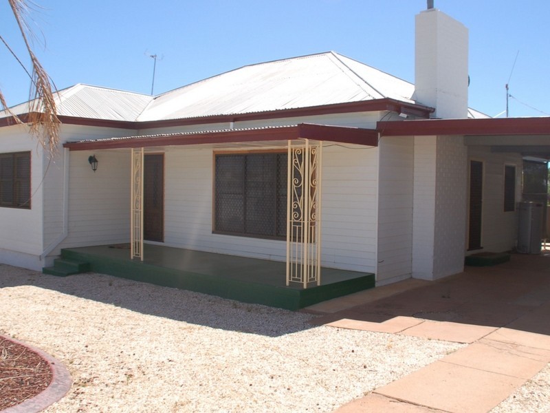 6 Rockwell Street, Broken Hill NSW 2880