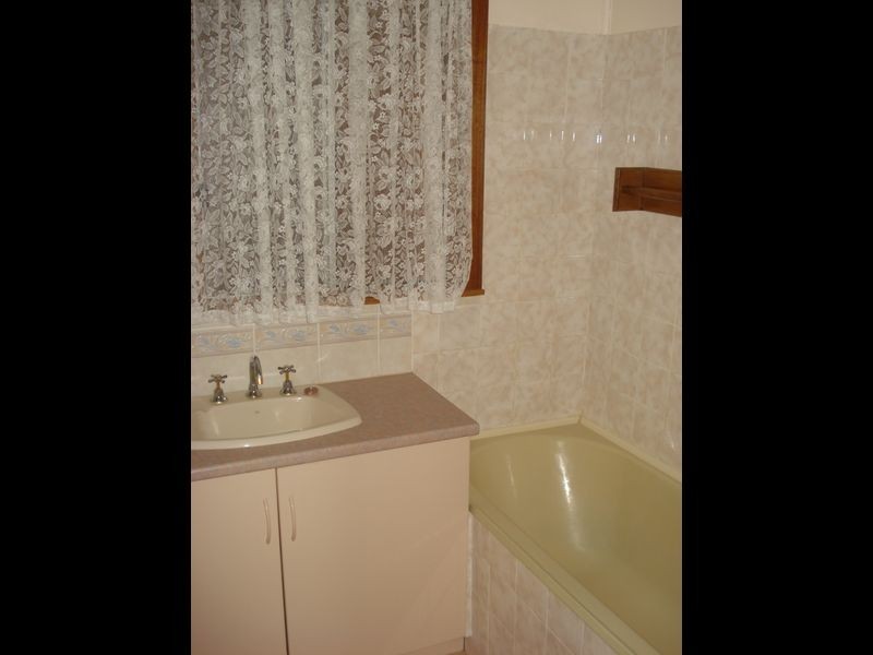 6 Rockwell Street, Broken Hill NSW 2880
