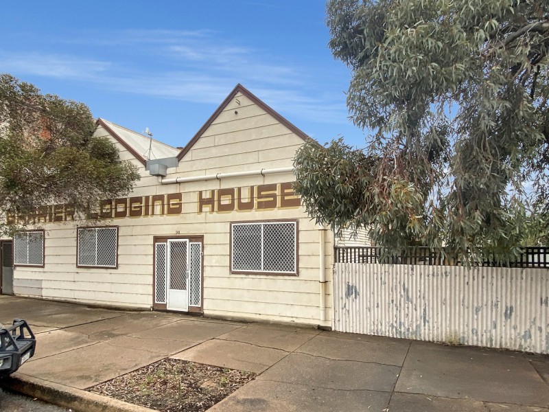98 Argent Street, Broken Hill NSW 2880