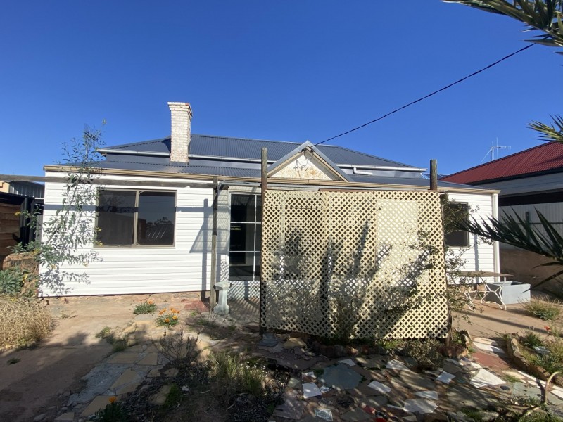 417 Cummins Street, Broken Hill NSW 2880