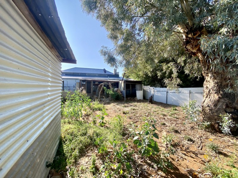 417 Cummins Street, Broken Hill NSW 2880