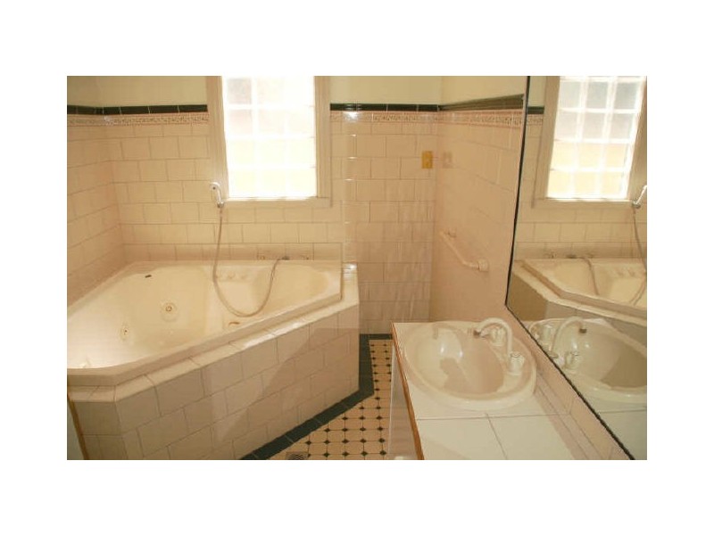 624 Lane Street, Broken Hill NSW 2880