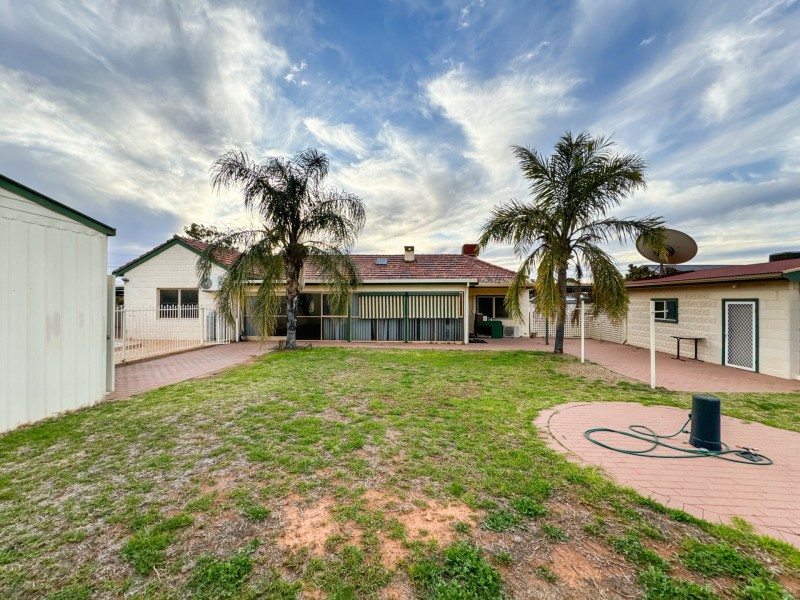 569-571 Fisher Street, Broken Hill NSW 2880