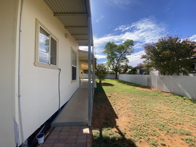 43 Yartla Street, Menindee NSW 2879