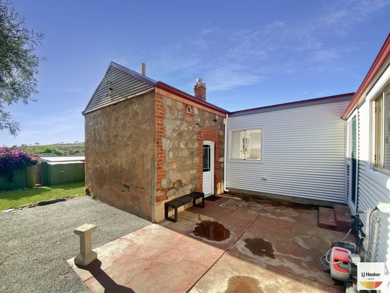 206 Carbon Street, Broken Hill NSW 2880
