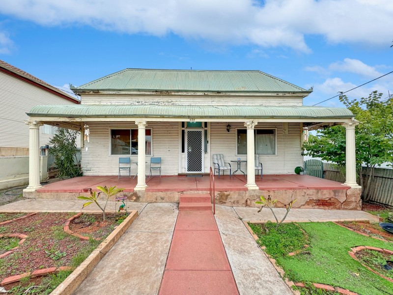 239 Chloride Street, Broken Hill NSW 2880