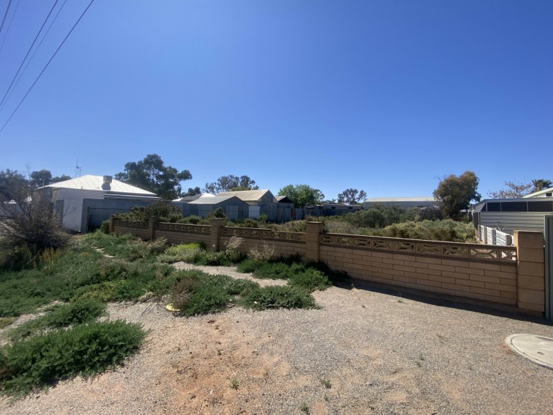 24 Creedon Street, Broken Hill NSW 2880