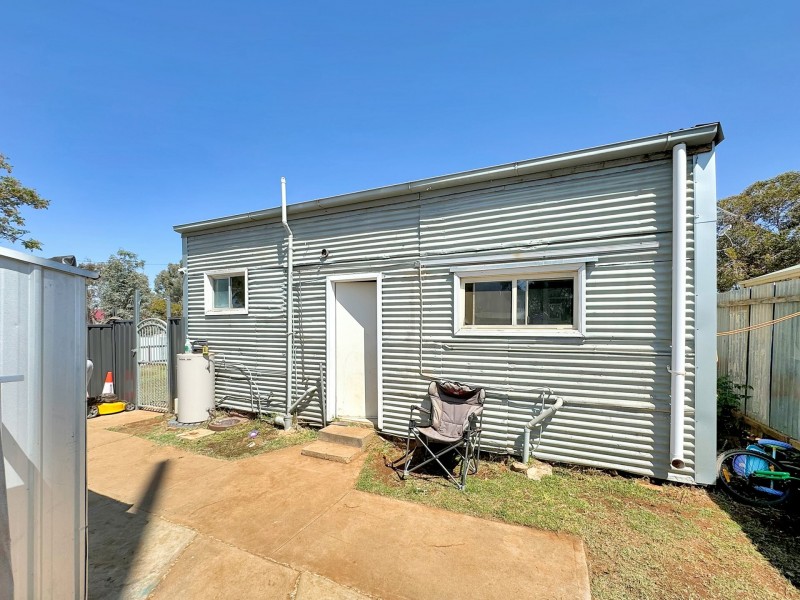 102 Kaolin Street, Broken Hill NSW 2880