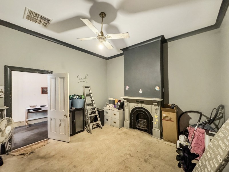 233 South Road, Broken Hill NSW 2880