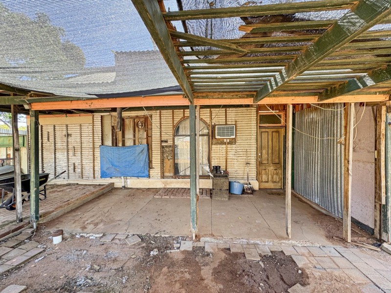 233 South Road, Broken Hill NSW 2880