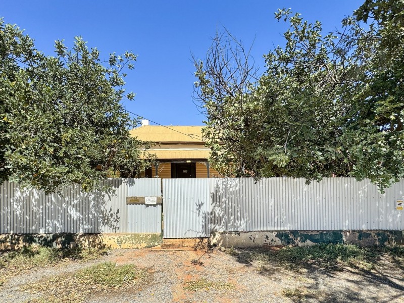 233 South Road, Broken Hill NSW 2880
