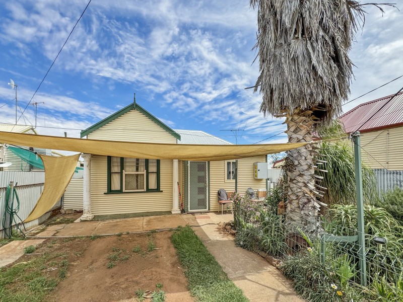 574 Wolfram Street, Broken Hill NSW 2880