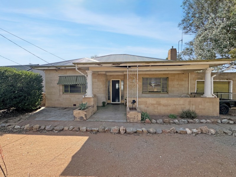 166 Pell Street, Broken Hill NSW 2880