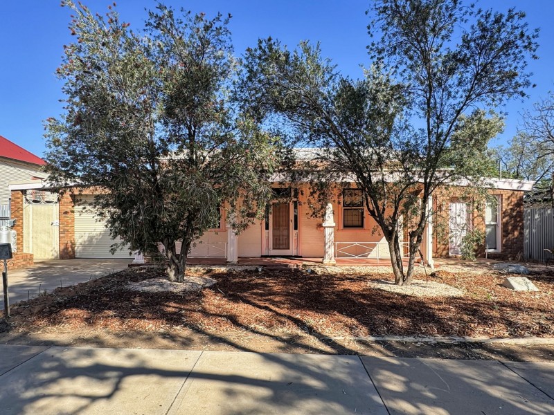 25 Williams Street, Broken Hill NSW 2880