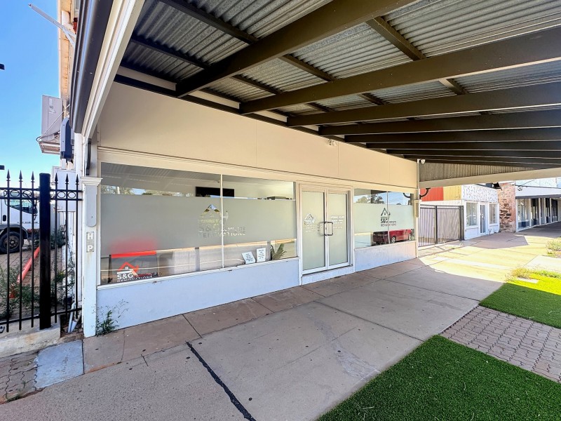 207-215 Oxide Street, Broken Hill NSW 2880