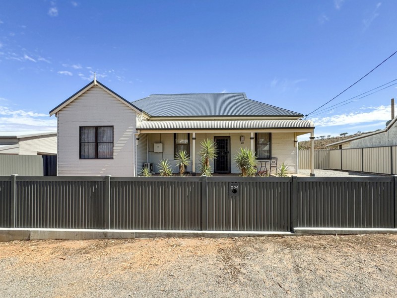 204 Ryan Street, Broken Hill NSW 2880