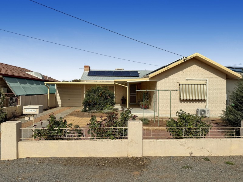 3 Albert Morris Avenue, Broken Hill NSW 2880