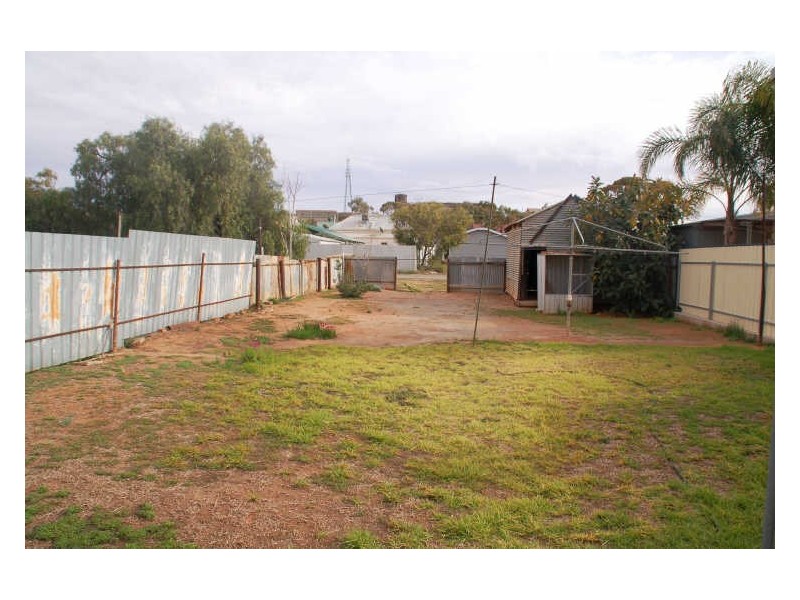 142 Piper Street, Broken Hill NSW 2880