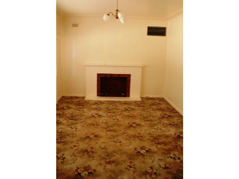 24 Thomas Lane, Broken Hill NSW 2880